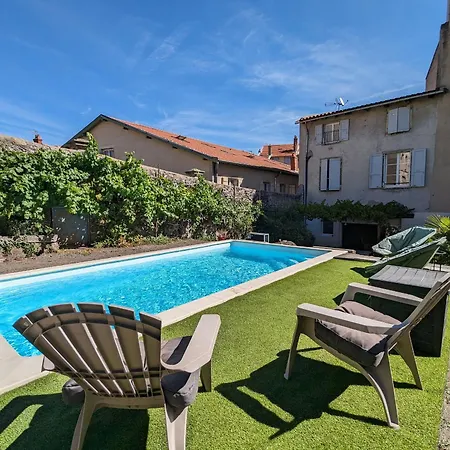 Charmante maison au cœur du Puy-en-Velay avec jardin clos et terrasse, à 2 min de la cité historique - FR-1-582-468-3